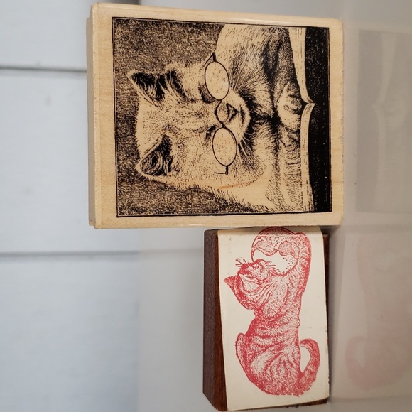 2 Cat Stamp Cat Stamps for Crafts Cat Reading Books - Picture 1 of 12